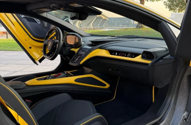 Lamborghini Revuelto