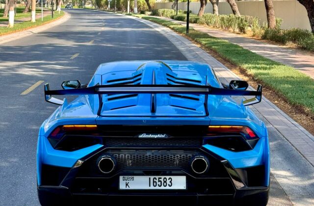 Lamborghini Huracan STO