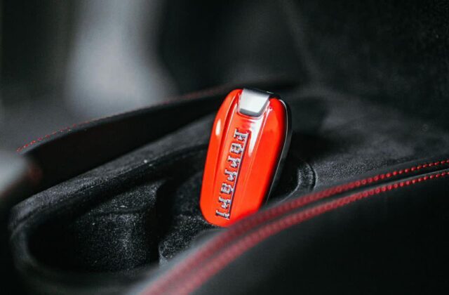 Ferrai F8 Spider