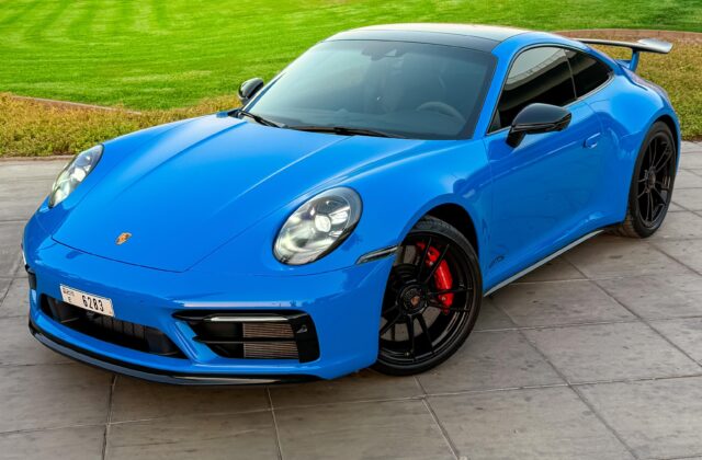 Porsche 911 Carrera GTS